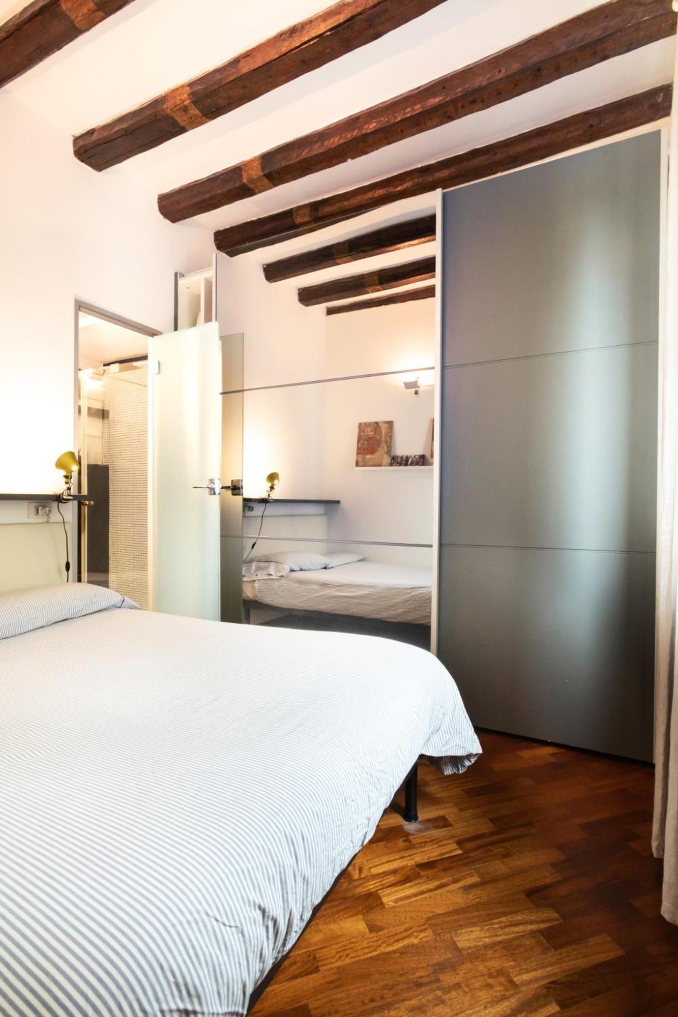 Cosy And Bright Flat In The Heart Of Porta Venezia Apartment Milan Bagian luar foto